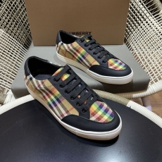 Burberry Low Shoes